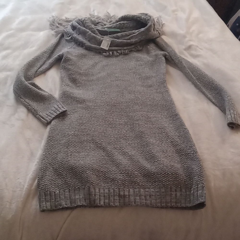 Maurice Size Large Dress